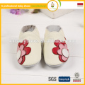 Fabricante 2015 zapatos calientes de los niños de la alta calidad caliente al por mayor de la venta calza los zapatos de bebé de cuero verdaderos genuinos